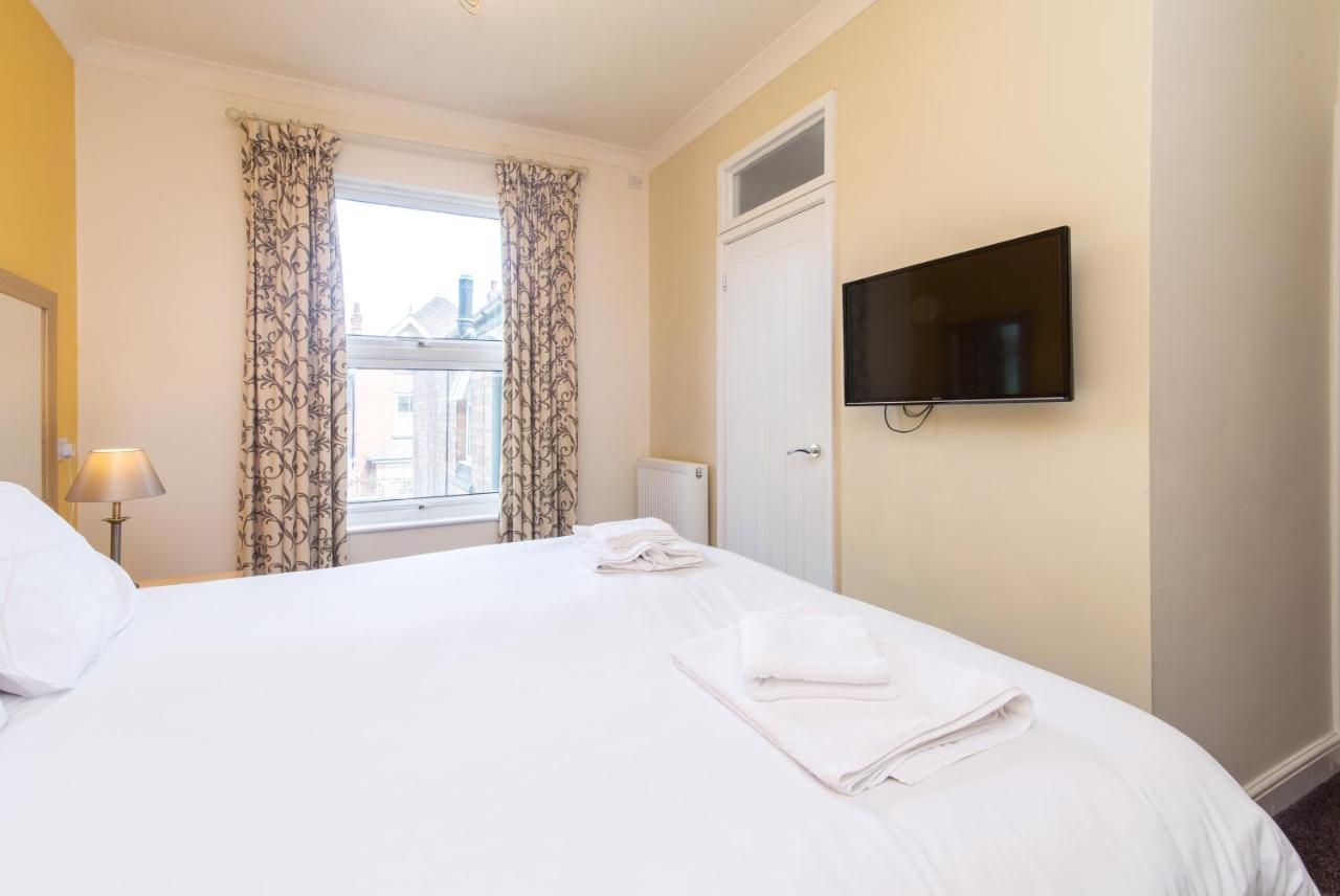 The Linden Leaf Rooms Beeston  Bagian luar foto