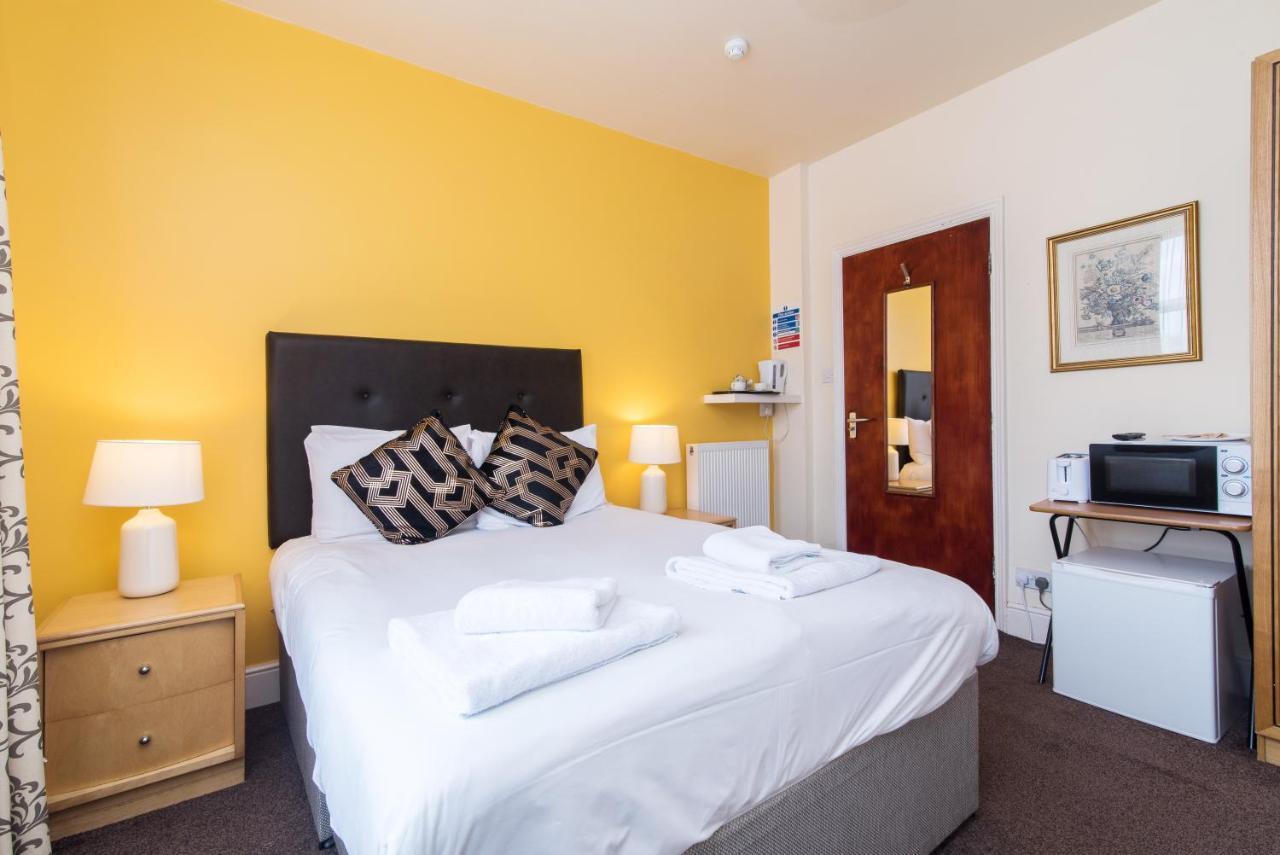 The Linden Leaf Rooms Beeston  Bagian luar foto