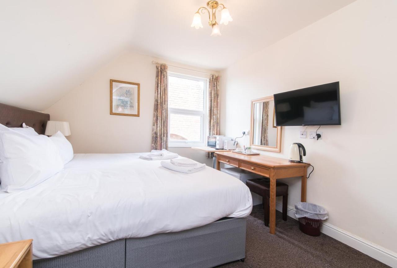 The Linden Leaf Rooms Beeston  Bagian luar foto
